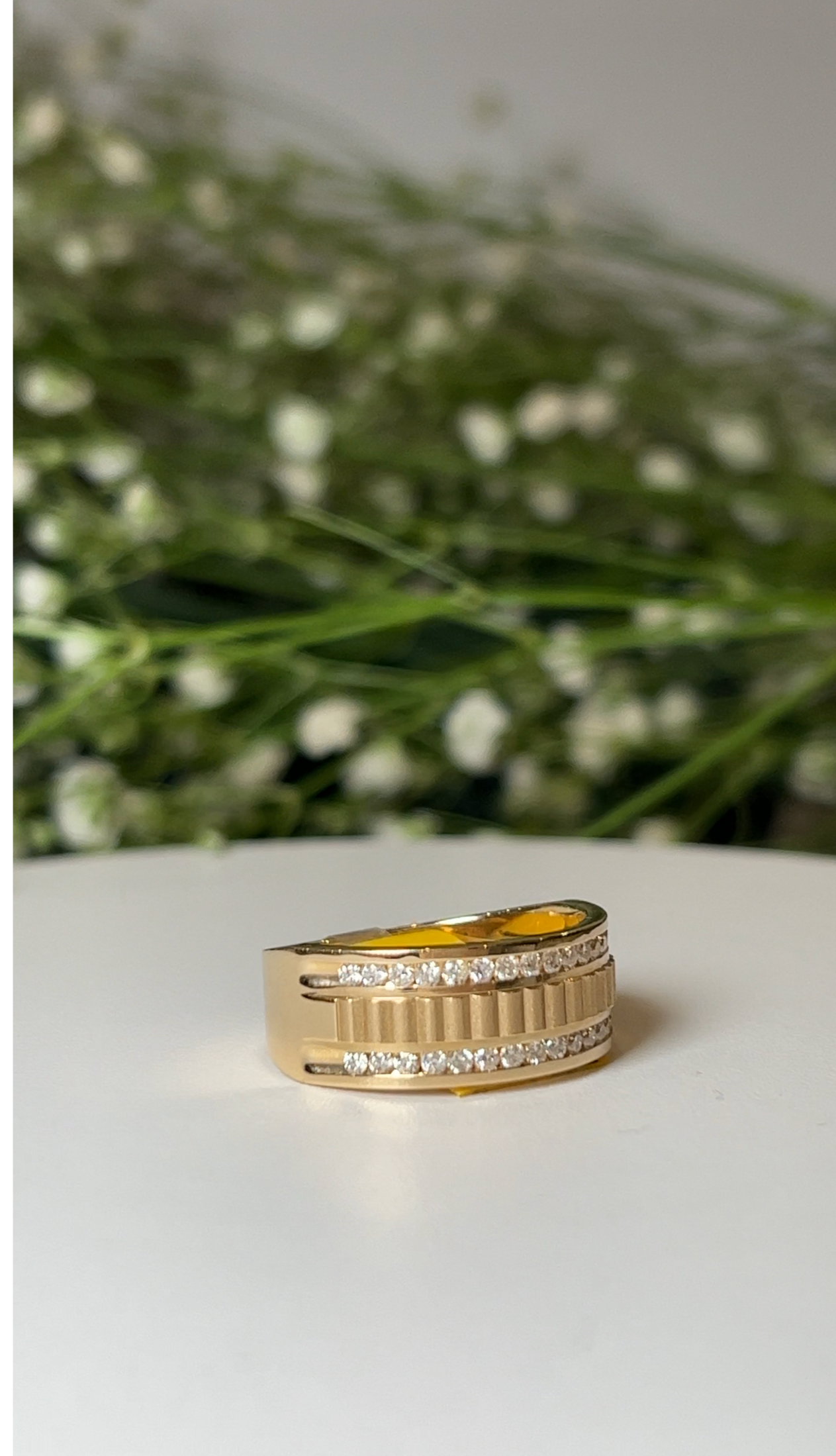 Men's Ribbed Diamond Band - 0.50 Carats Round Cut in 14K Yellow Gold