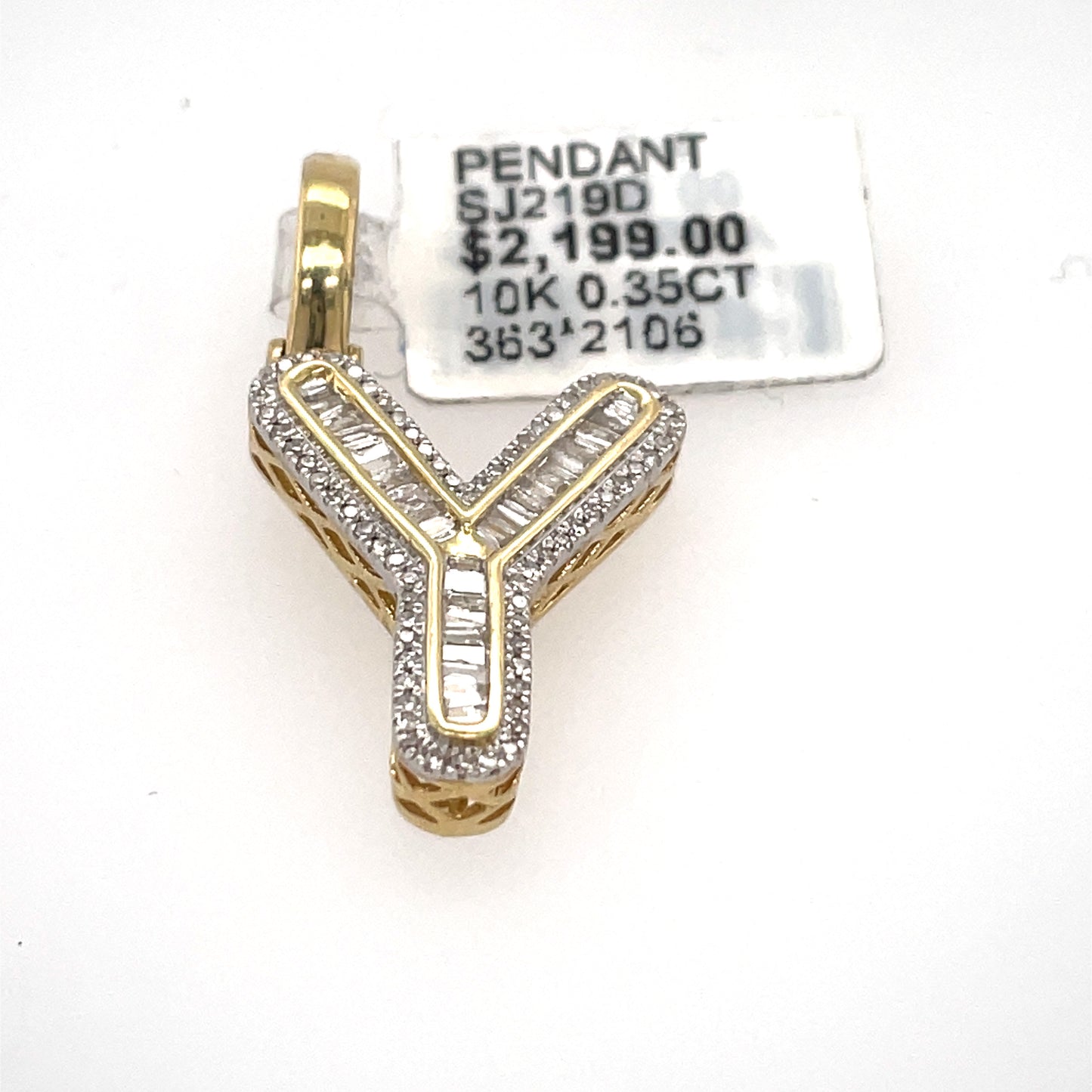 Diamond Initial Pendant in Yellow Gold - 0.24 CTW
