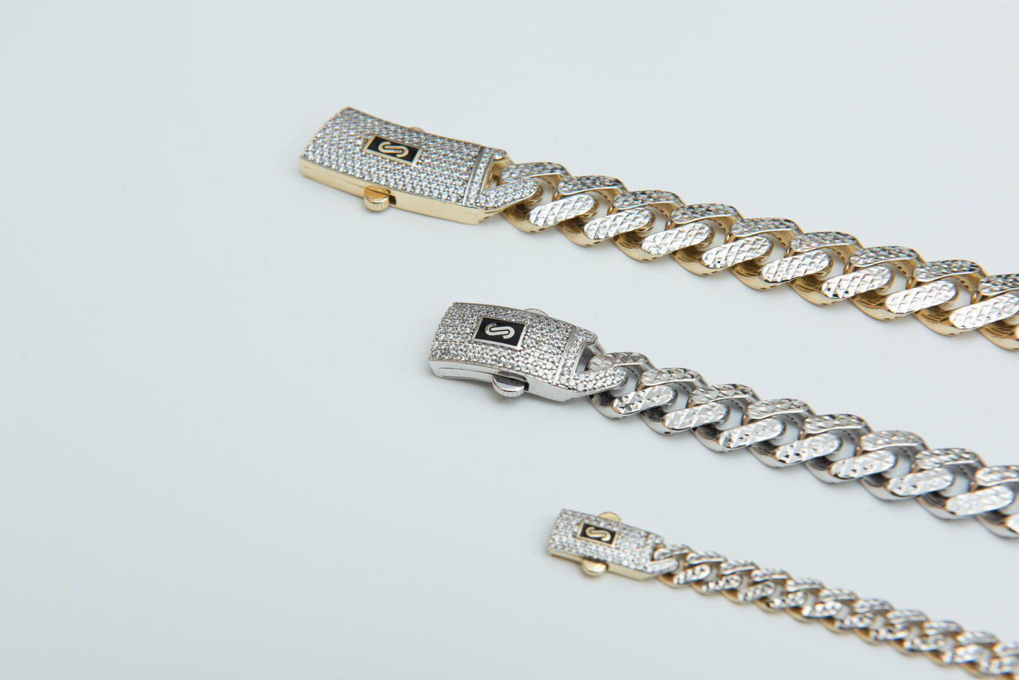 Swarovski Crystal Diamond Cut Cuban Link in 10KT Gold