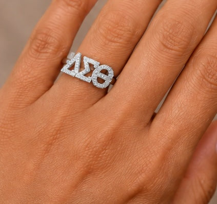 D9 ΔΣΘ Curved Diamond Ring in Yellow/White Gold (Delta Sigma Theta Sorority, Inc.) (Copy)