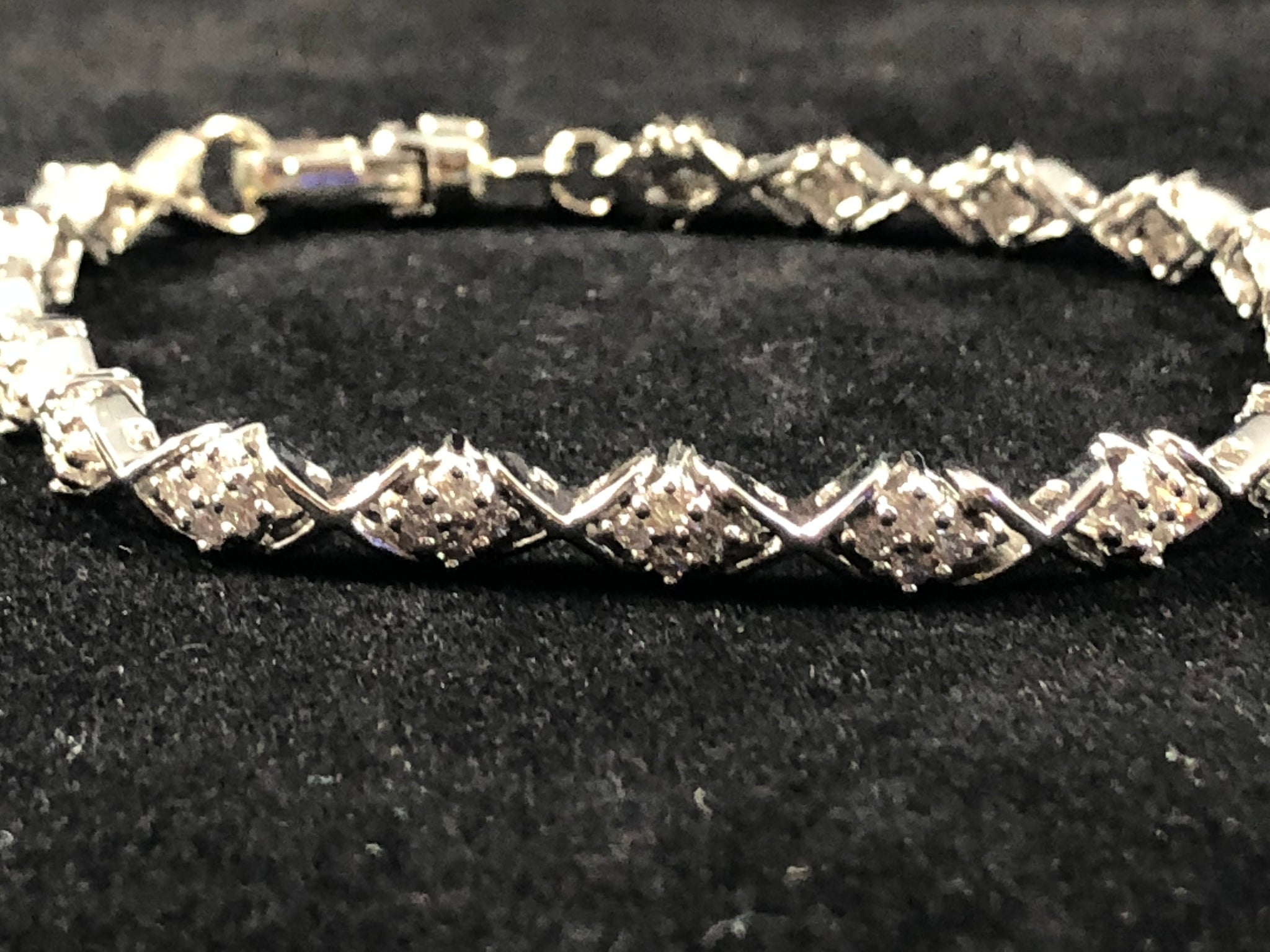 Diamond XOXO Bracelet 2.06 Diamond Carats 14KT Gold